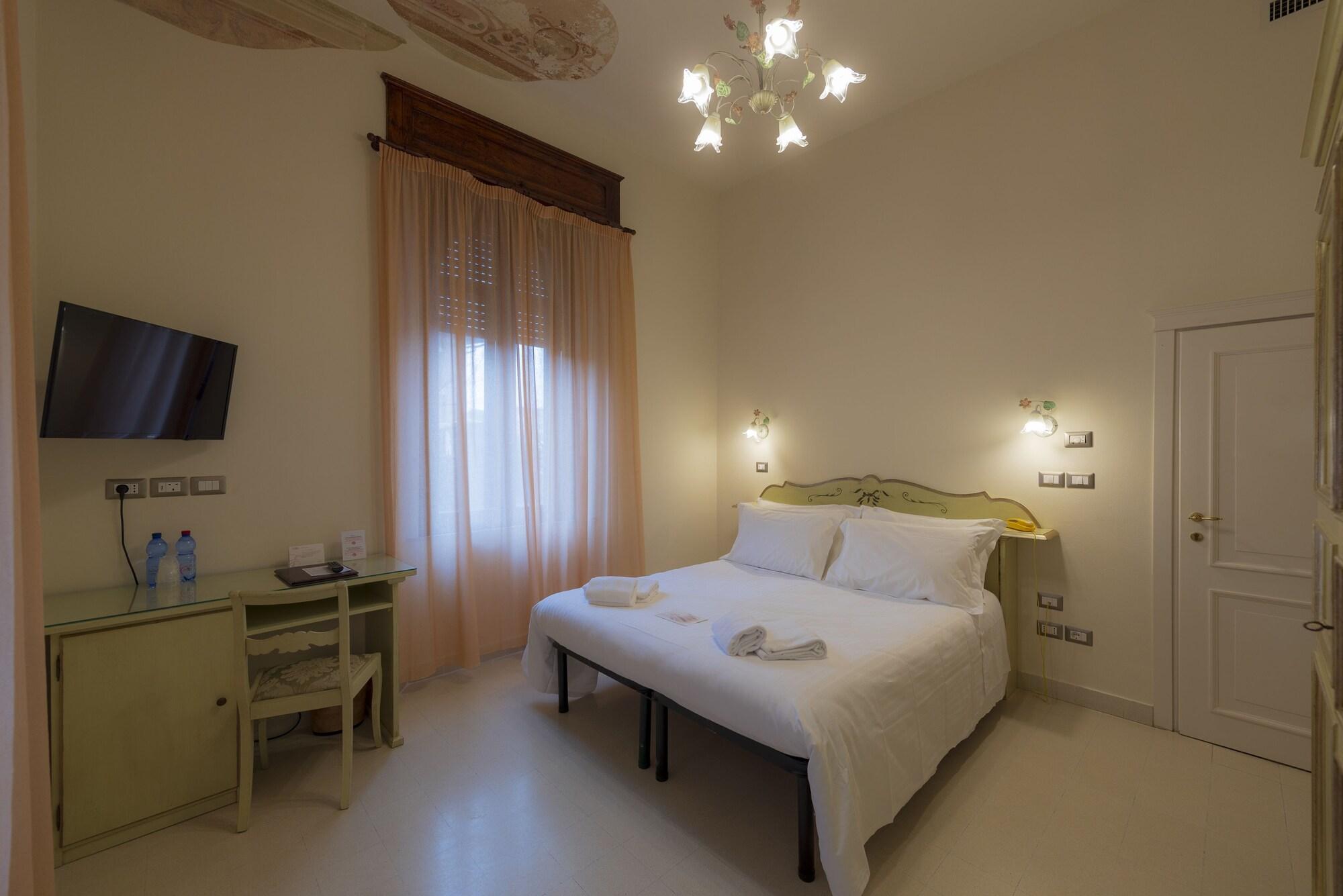 Villa Elda Boutique Hotel シエーナ エクステリア 写真