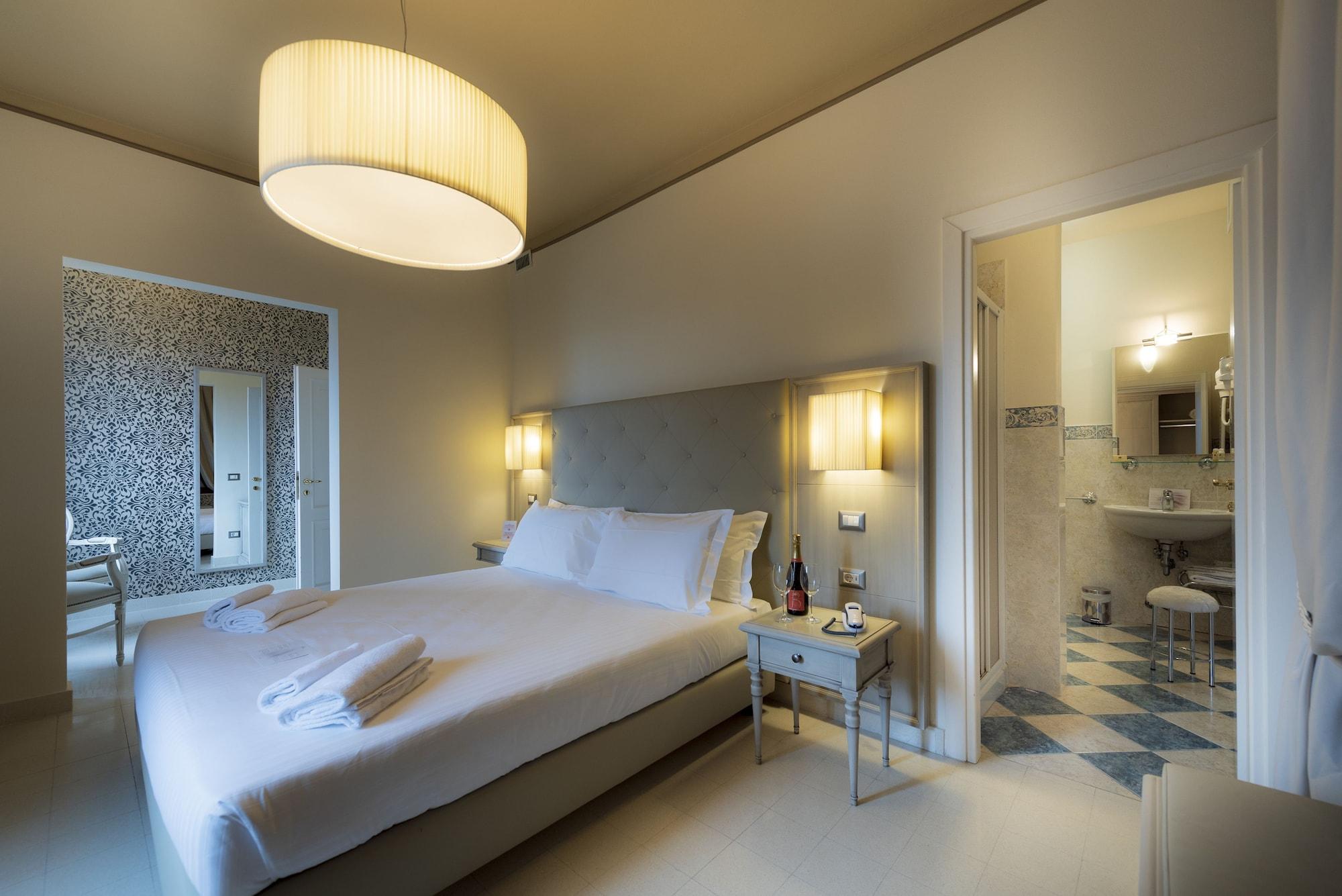 Villa Elda Boutique Hotel シエーナ エクステリア 写真