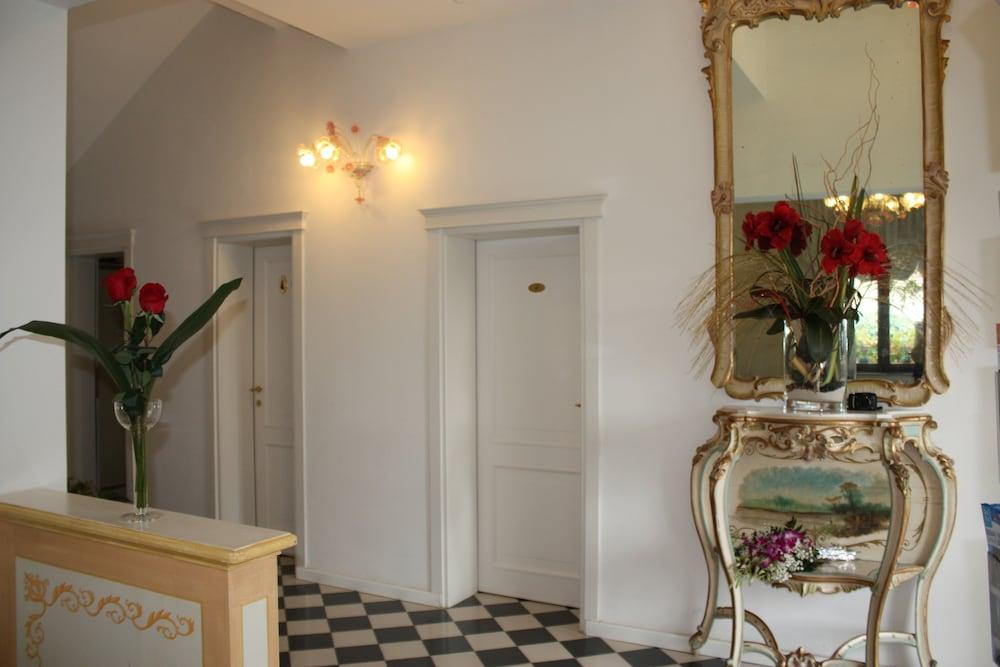 Villa Elda Boutique Hotel シエーナ エクステリア 写真