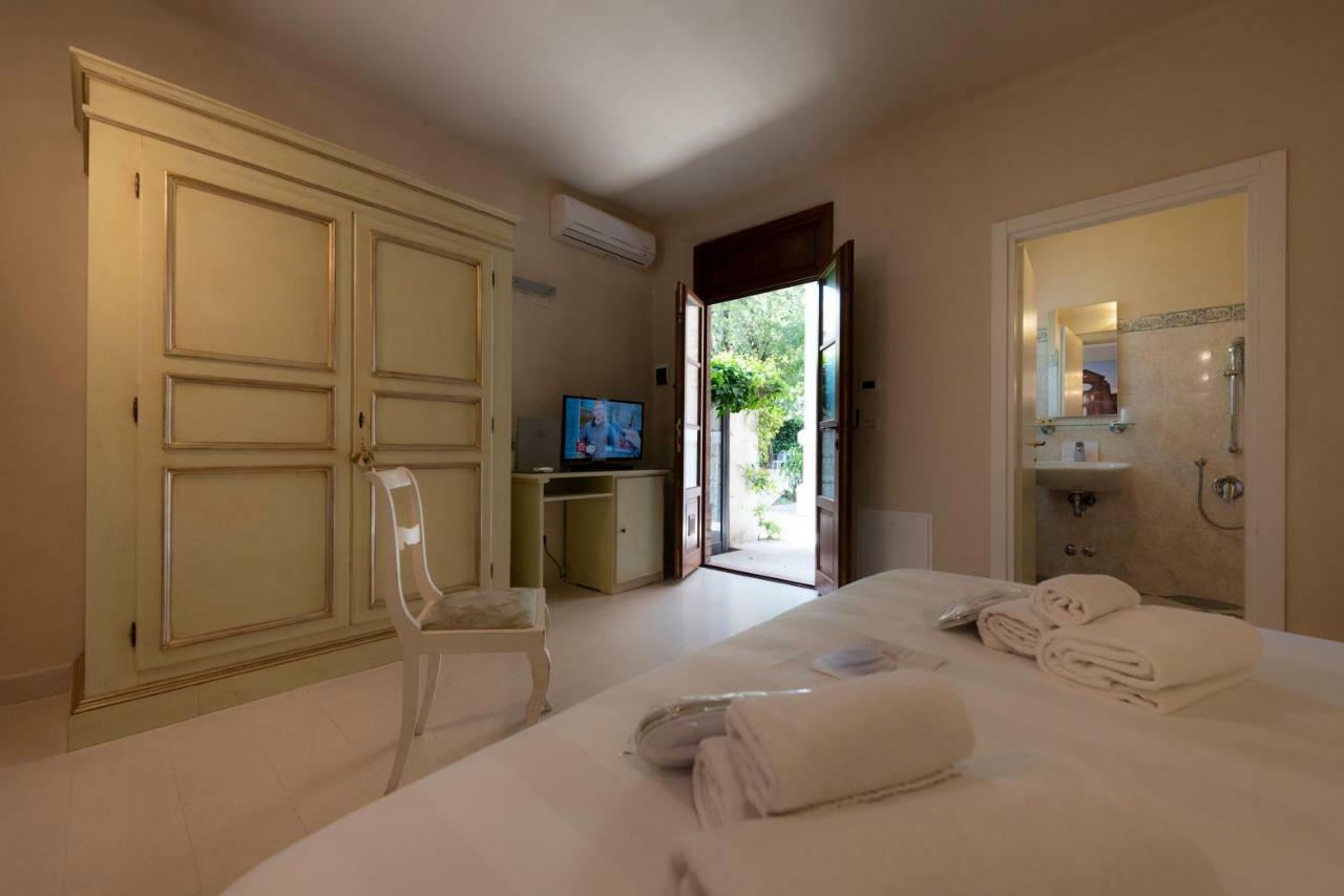Villa Elda Boutique Hotel シエーナ エクステリア 写真