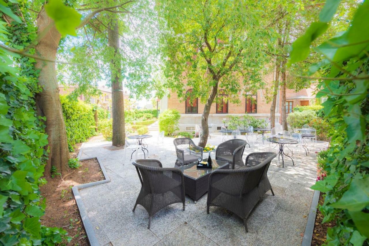 Villa Elda Boutique Hotel シエーナ エクステリア 写真