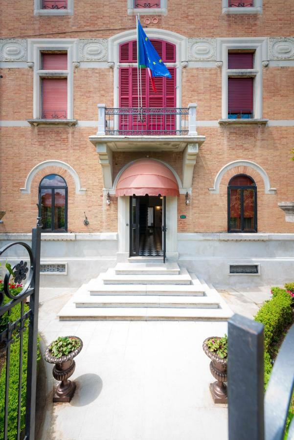 Villa Elda Boutique Hotel シエーナ エクステリア 写真